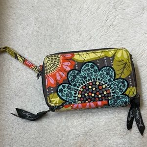 Vera Bradley cross body travel wallet hardly used